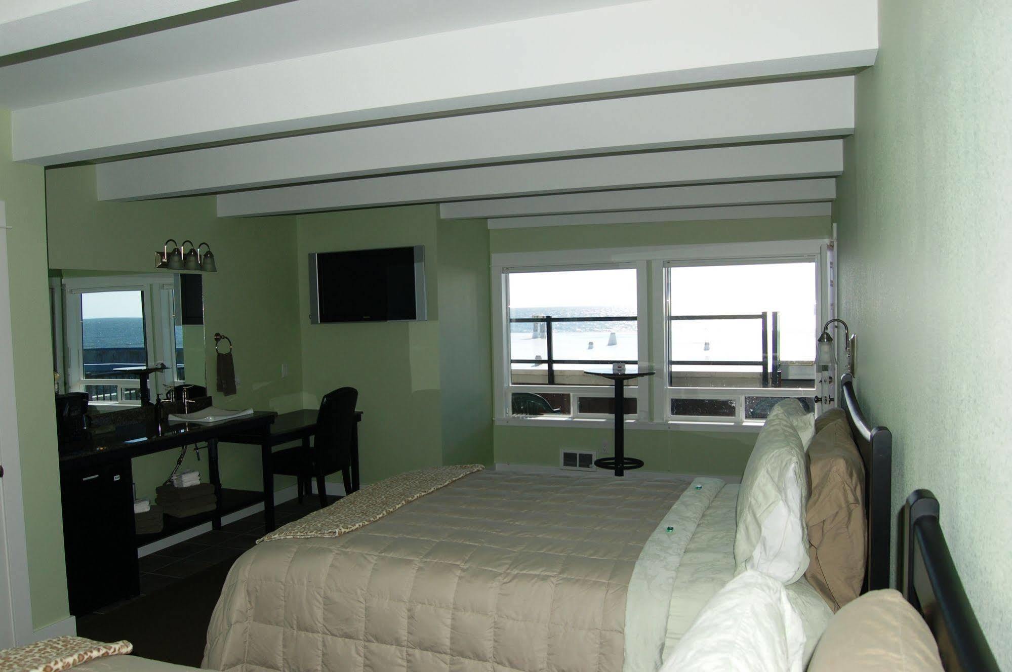 Beachfront Manor Hotel Lincoln City Esterno foto