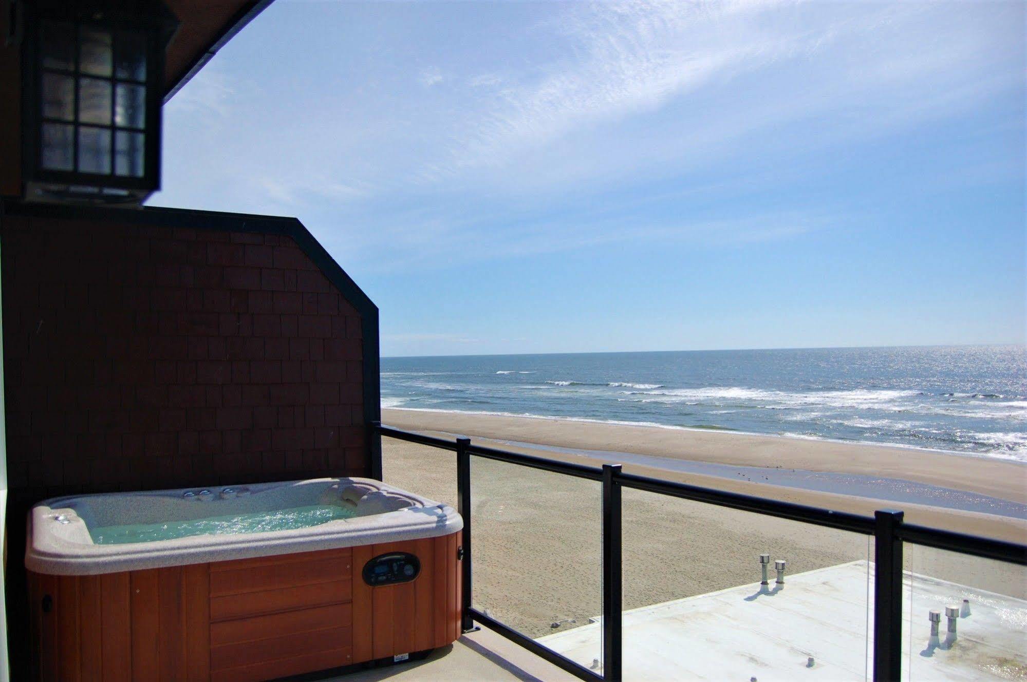 Beachfront Manor Hotel Lincoln City Esterno foto